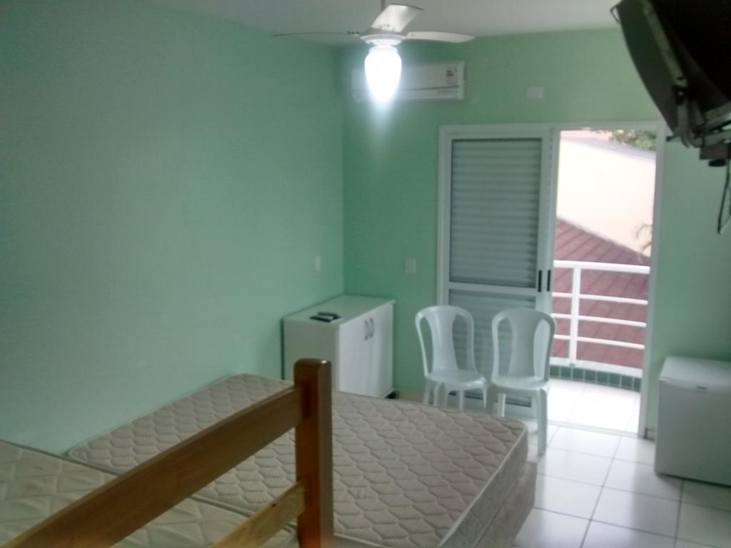 Апартаменти Residencial Studio Living Гуаратуба Номер фото